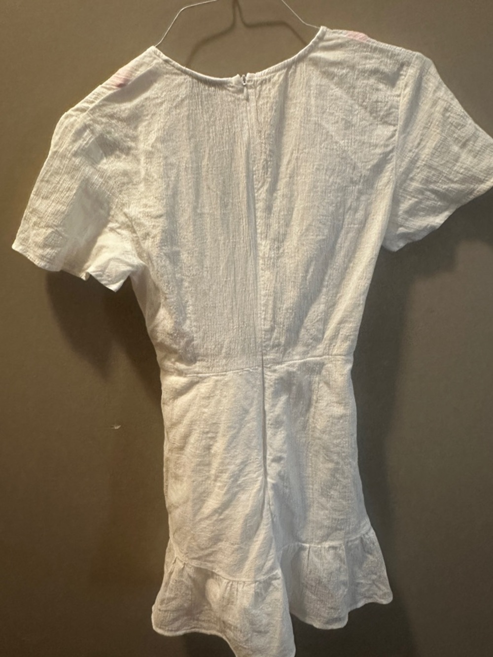 Princess Polly White Mini Dress Size 4 Wrap Style Ruffle Hem Cotton Summer - Picture 4 of 5